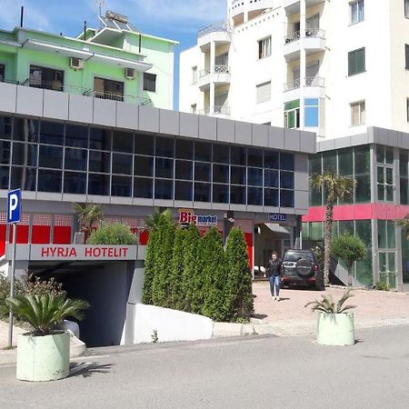 Hotel Europa Lezhë Extérieur photo