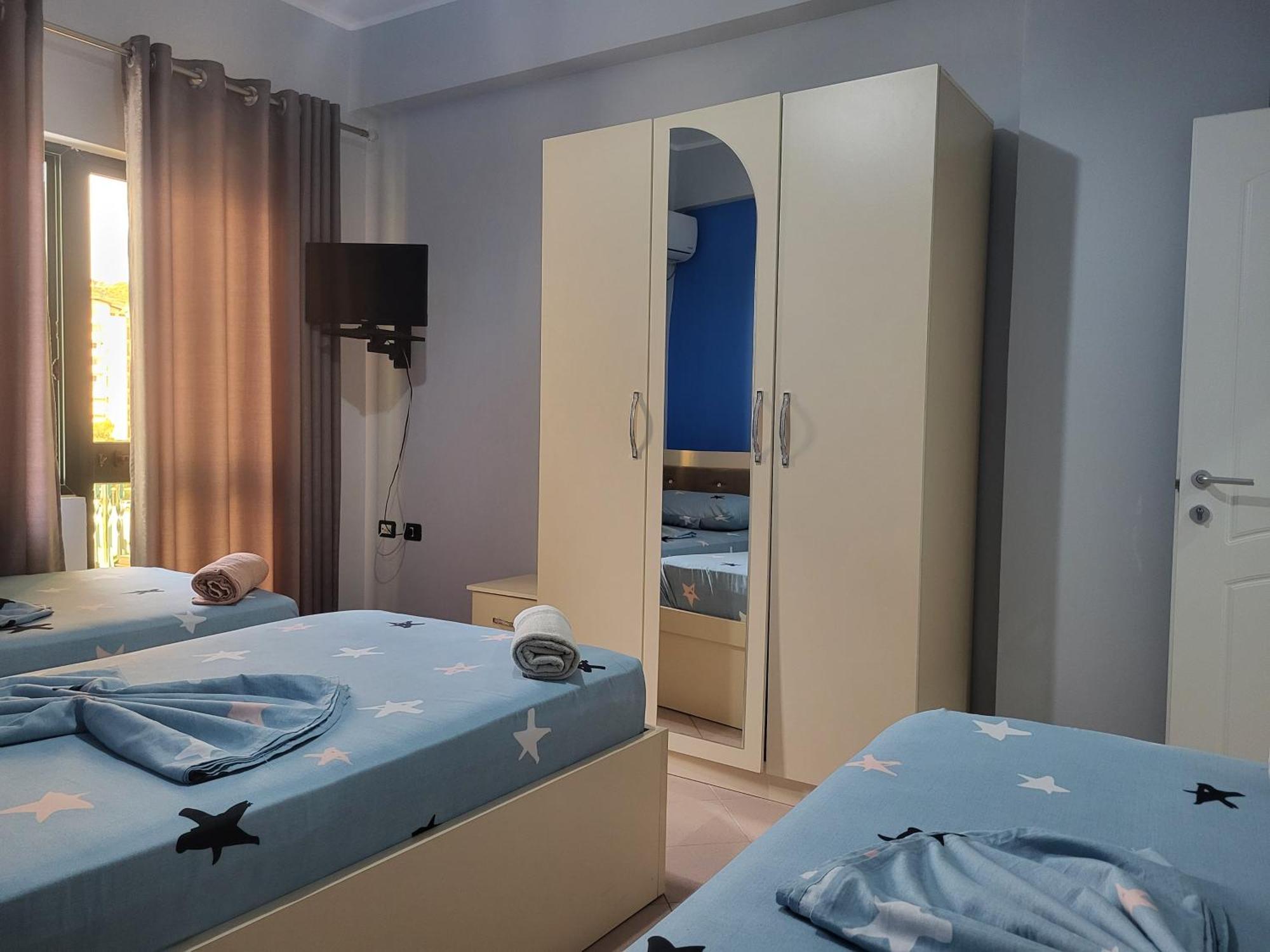 Hotel Europa Lezhë Extérieur photo
