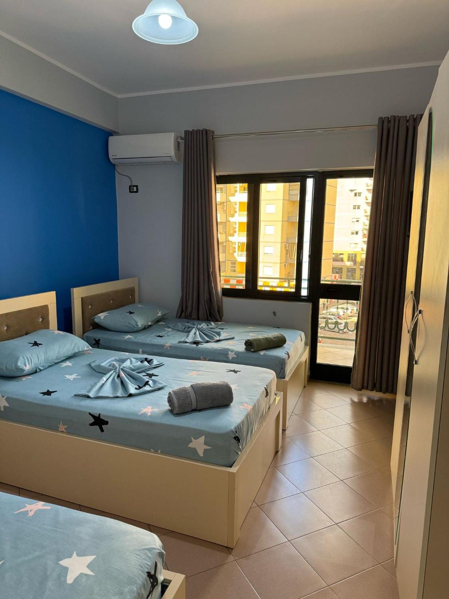 Hotel Europa Lezhë Extérieur photo