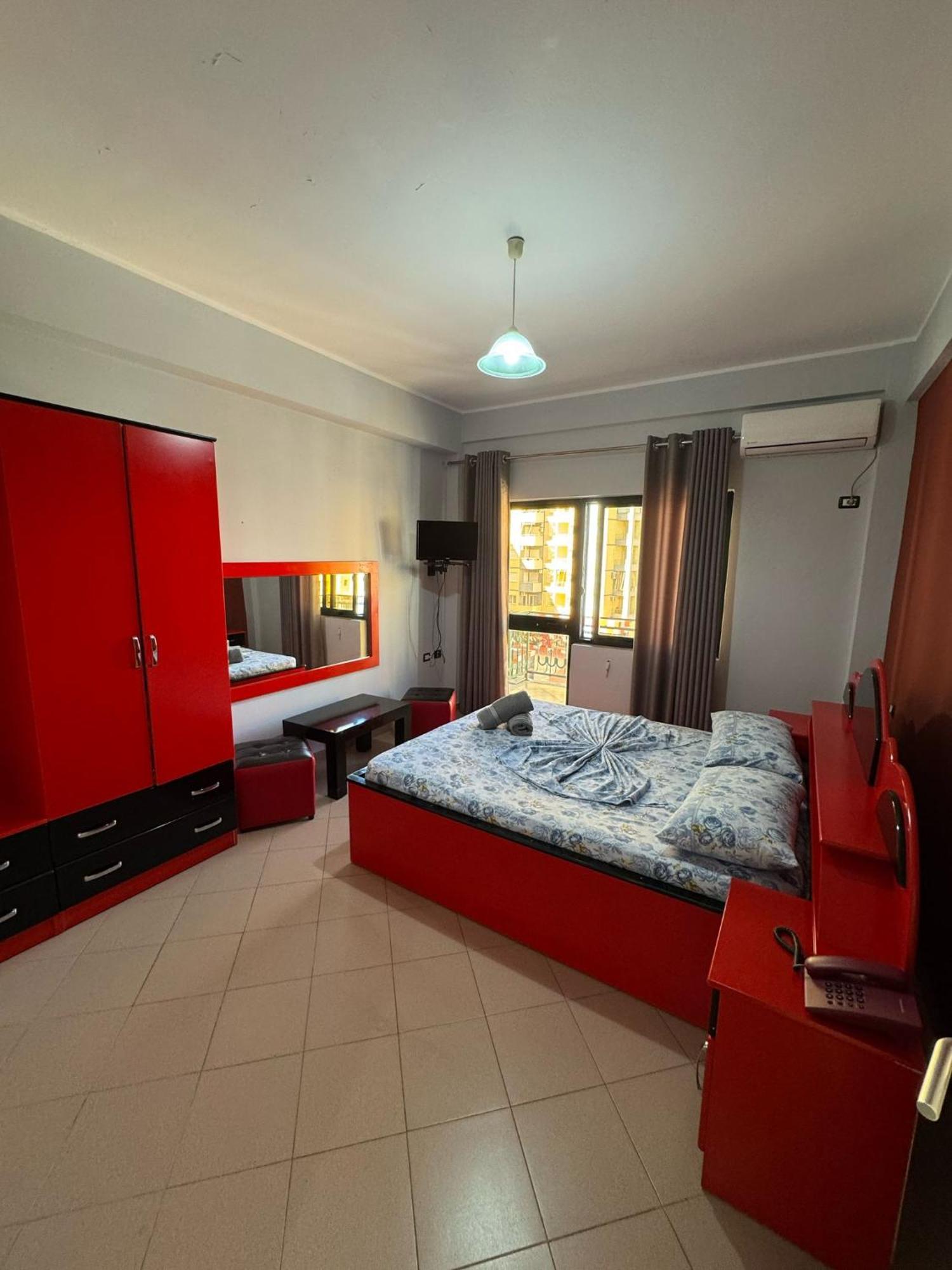 Hotel Europa Lezhë Extérieur photo