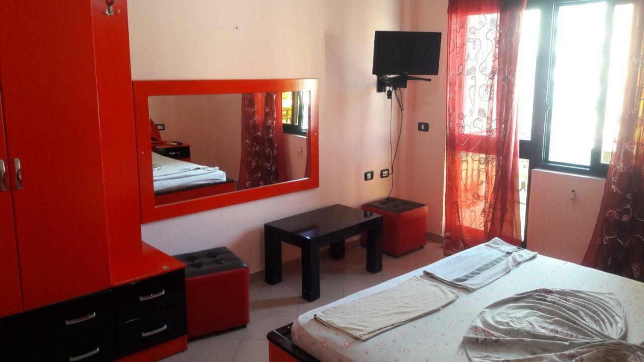 Hotel Europa Lezhë Extérieur photo