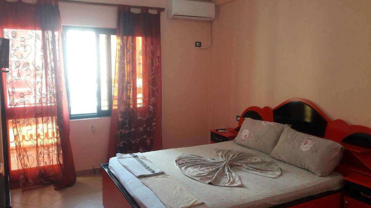 Hotel Europa Lezhë Extérieur photo